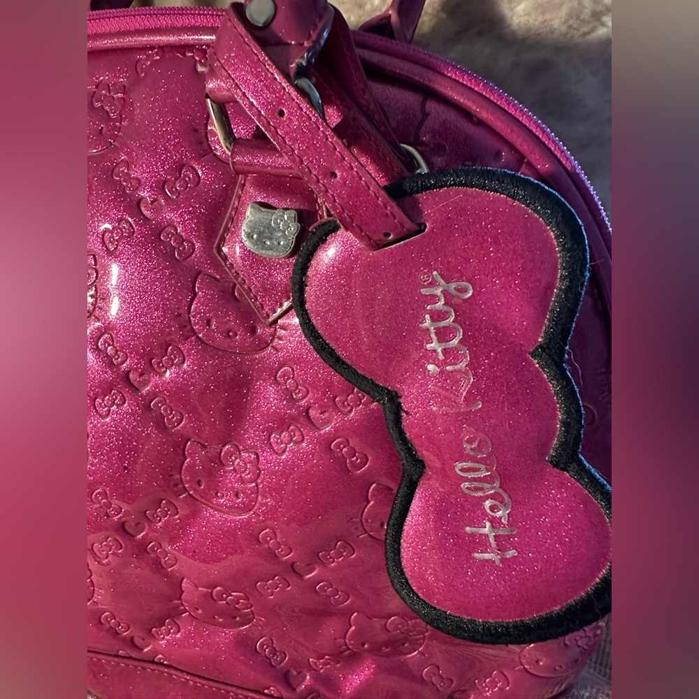Loungefly Sanrio Hello Kitty Patent Leather Embossed Dome Tote Hand bag - Picture 2 of 16